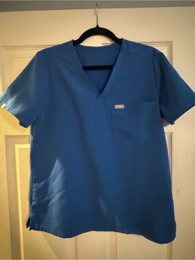 Figs Womans V-Neck Scrub Top in Royal Blue